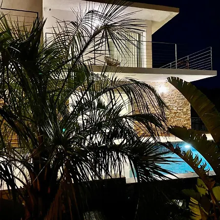 Διαμέρισμα Villa Les Amandiers Λα Σιοτά